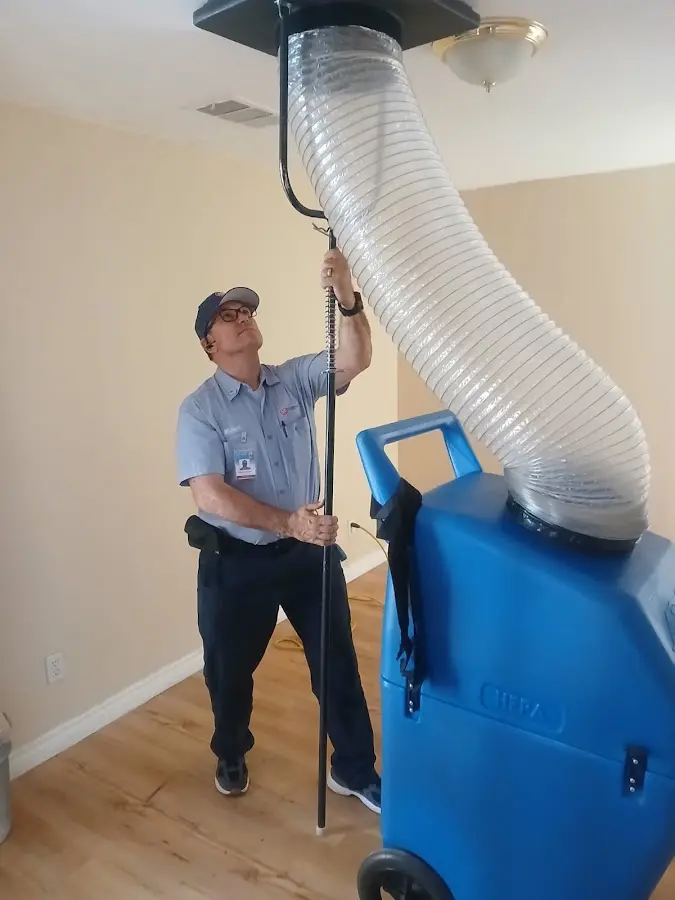 HVAC Installation technician using HEPA equipment in Damascus
